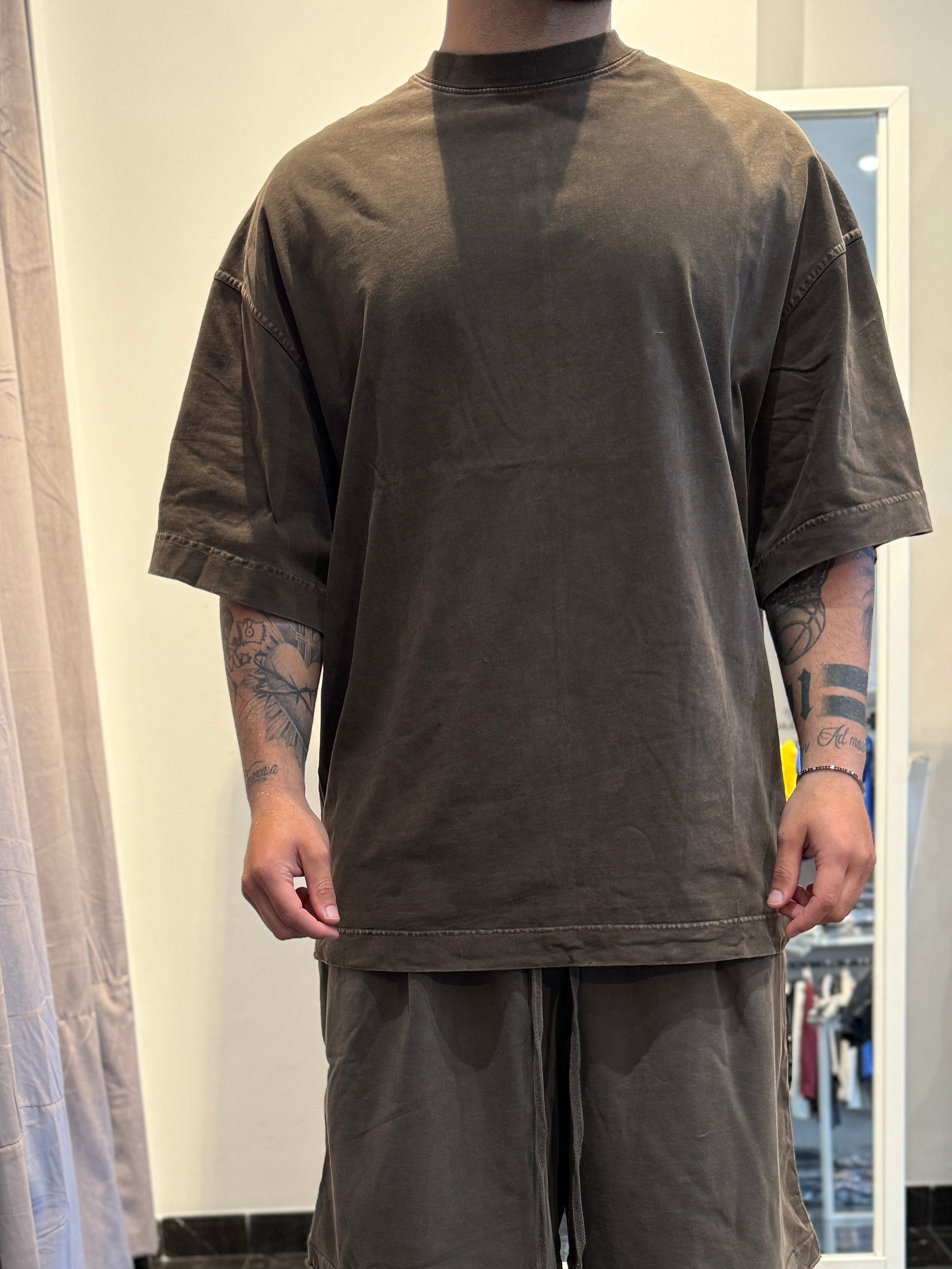 T-shirt slavata Over