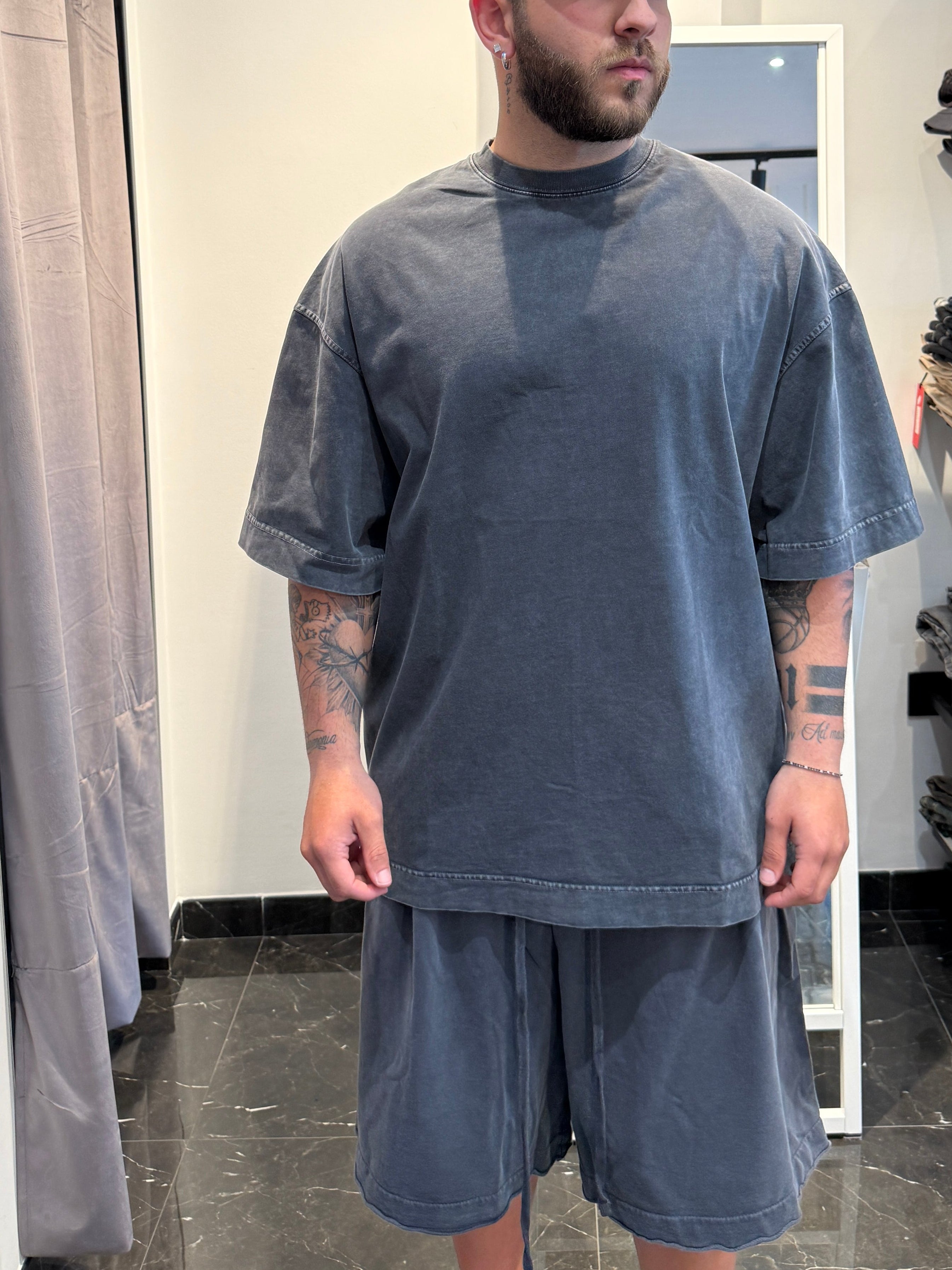 T-shirt slavata Over